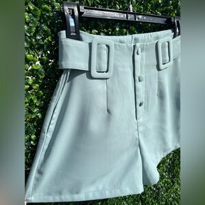 Stylish High-Waisted Shorts in Mint